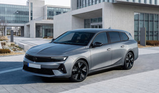 Opel Astra Sportstourer PHEV charging cable